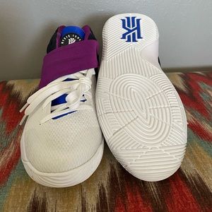 Nike Kyrie 2 ‘Kyrache’